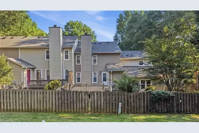 3936 New Garden Park, Greensboro, NC 27410 - Photo 28