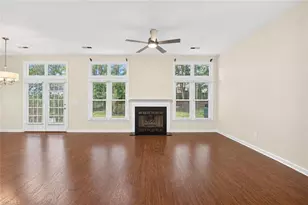 4709 White Horse Dr, Greensboro, NC 27410 - Photo 6