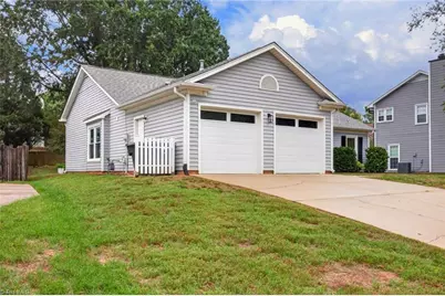 4709 White Horse Drive, Greensboro, NC 27410 - Photo 2