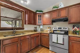 1110 Barham Rd, Greensboro, NC 27455 - Photo 20