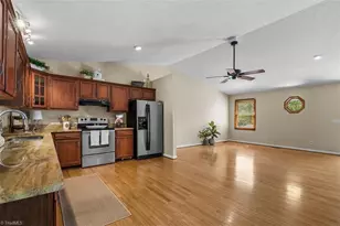 1110 Barham Rd, Greensboro, NC 27455 - Photo 18