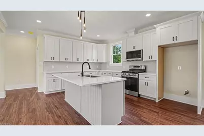 1544 Morgantown Road, Burlington, NC 27217 - Photo 20