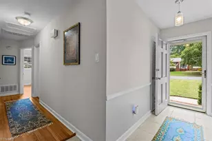 2708 Asbury Terrace, Greensboro, NC 27408 - Photo 2