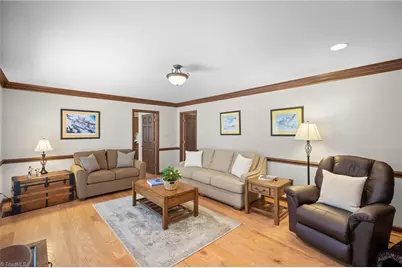 3804 Oak Forest Drive, High Point, NC 27265 - Photo 12