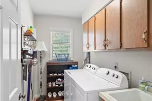 3804 Oak Forest Dr, High Point, NC 27265 - Photo 24