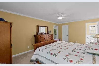 4 Horseshoe Court, Greensboro, NC 27410 - Photo 26