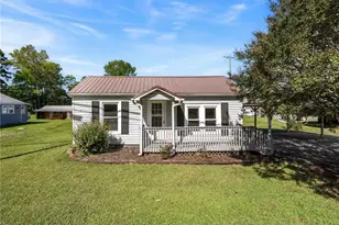 24 Forest Hill Rd, Lexington, NC 27295 - Photo 1