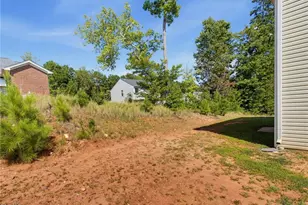 831 Fox Laurel Ct, Asheboro, NC 27203 - Photo 30