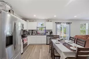 831 Fox Laurel Ct, Asheboro, NC 27203 - Photo 12