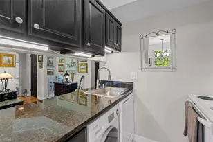 1700 N Elm St, Greensboro, NC 27408 - Photo 12