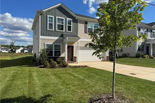 4772 Bell West Dr, Kernersville, NC 27284 - Photo 2