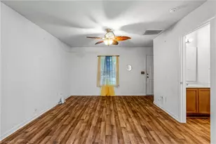 1277 Stonefield Crossing Ct, Winston-Salem, NC 27107 - Photo 8
