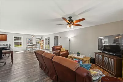 7527 Turnpike Road, Archdale, NC 27263 - Photo 4