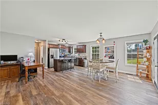 7527 Turnpike Rd, Archdale, NC 27263 - Photo 8