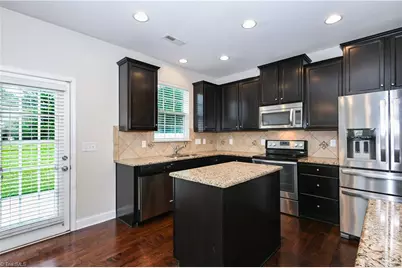 4015 Bow Court, Burlington, NC 27215 - Photo 10