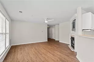 2219 Delaney Dr, Burlington, NC 27215 - Photo 6