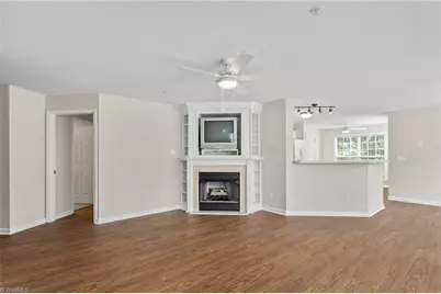 2219 Delaney Drive #214, Burlington, NC 27215 - Photo 4