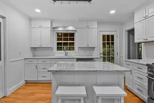 3208 Nathanael Rd, Greensboro, NC 27408 - Photo 10