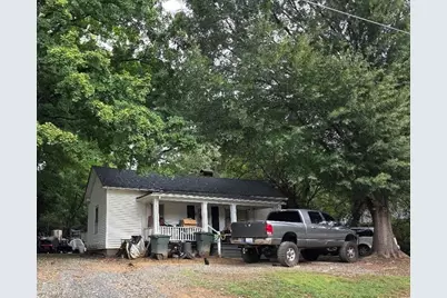 919 Harris Street, Eden, NC 27288 - Photo 1