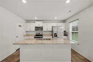 135 Carriage Cv Cir, Mocksville, NC 27028 - Photo 14