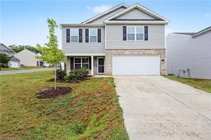 135 Carriage Cv Cir, Mocksville, NC 27028 - Photo 8