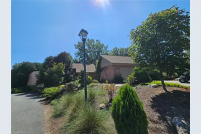 105 Willowbrook Place, Bermuda Run, NC 27006 - Photo 2