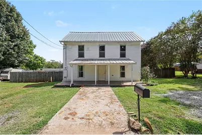 108 Mill Street, Randleman, NC 27317 - Photo 1