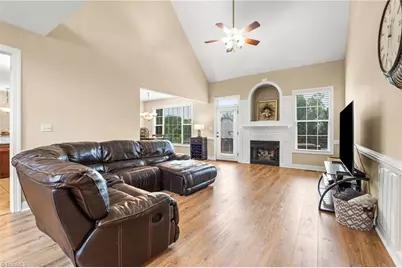 1304 Bradford Lane, Archdale, NC 27263 - Photo 4