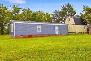692 Topnot Rd, Yanceyville, NC 27379 - Photo 6