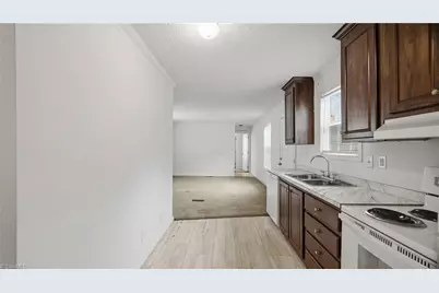 692 Topnot Road, Yanceyville, NC 27379 - Photo 12