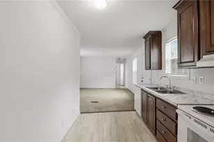 692 Topnot Rd, Yanceyville, NC 27379 - Photo 12