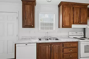 692 Topnot Rd, Yanceyville, NC 27379 - Photo 14