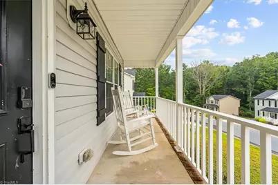 842 Berg Street, Asheboro, NC 27203 - Photo 6
