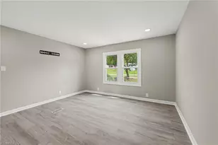 4401 Green Cove Ct, Winston-Salem, NC 27107 - Photo 12