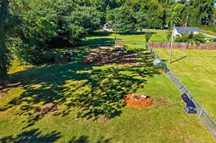 5225 Salem Rd, Walkertown, NC 27501 - Photo 28
