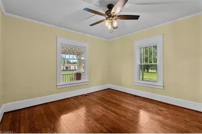 5225 Salem Road, Walkertown, NC 27501 - Photo 16