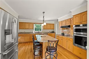 2612 Sumac Ln, Burlington, NC 27215 - Photo 10