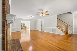 2612 Sumac Ln, Burlington, NC 27215 - Photo 8