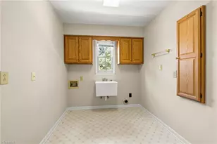 2612 Sumac Ln, Burlington, NC 27215 - Photo 18