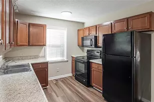 6 Prestbury Ct, Greensboro, NC 27455 - Photo 8