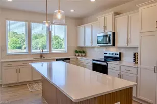 5158 Paramount Rd, Pfafftown, NC 27040 - Photo 6
