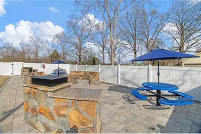 105 Dahl Street, Madison, NC 27025 - Photo 34