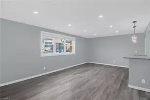 105 Dahl St, Madison, NC 27025 - Photo 8