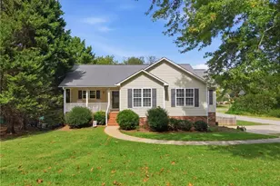 7405 Cortney Glen Ln, Lewisville, NC 27023 - Photo 2