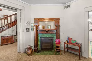 227 Asheboro St, Liberty, NC 27298 - Photo 8