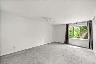 204 Lamplighter Cir, Winston-Salem, NC 27104 - Photo 26