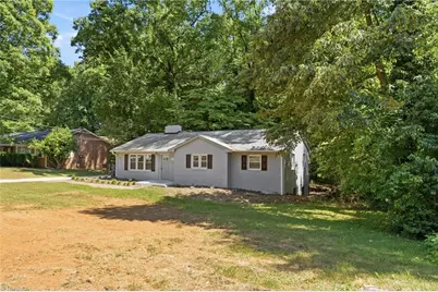 2606 Alderney Lane, Winston-Salem, NC 27103 - Photo 4