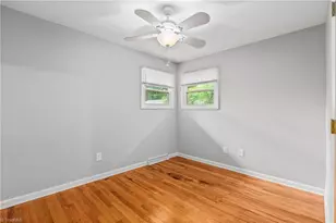 641 Valley Dr, Eden, NC 27288 - Photo 14