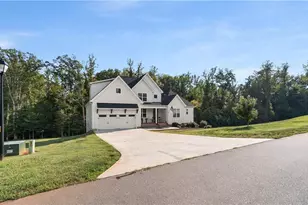 175 Arrow Glenn Ct, Advance, NC 27006 - Photo 2