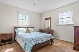 1402 Clegg St, Greensboro, NC 27407 - Photo 16